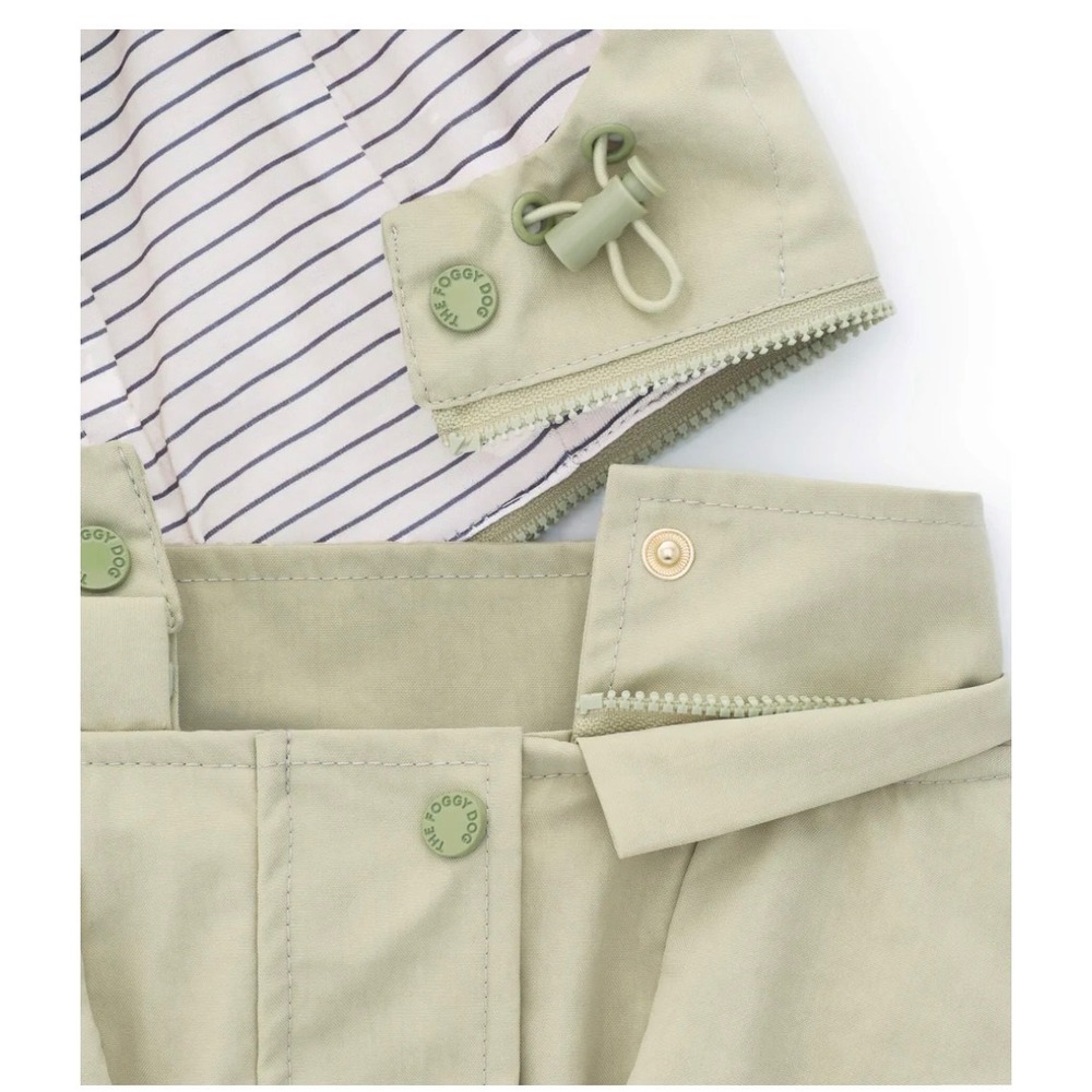 The Foggy Dog Sage Green Raincoat with Removable Hood and Striped Lining Size L - Picture 2 of 8